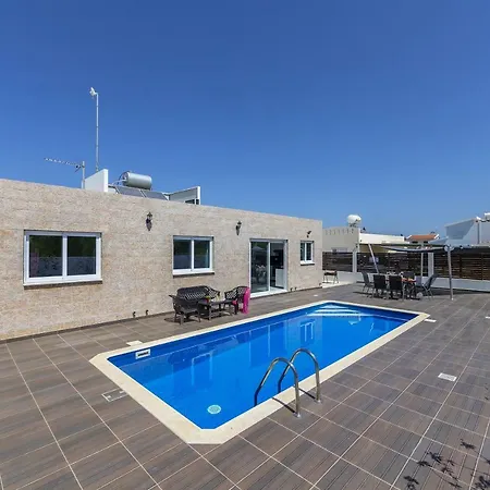 Hollywood Dom wakacyjny