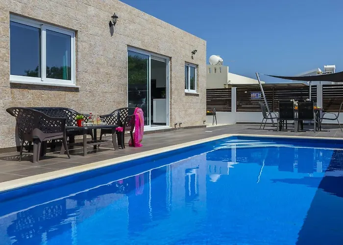 Сasa de vacaciones Hollywood Protaras