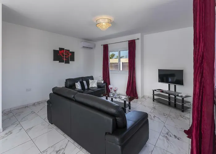 Casa de Férias Hollywood Protaras